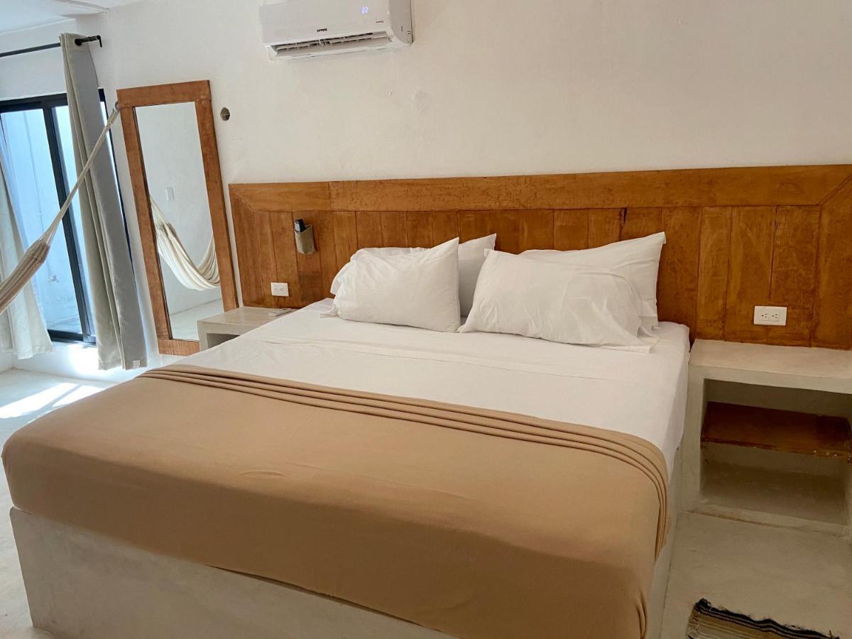 Mio Cancun Hotel Boutique Zewnętrze zdjęcie A bedroom in a hotel