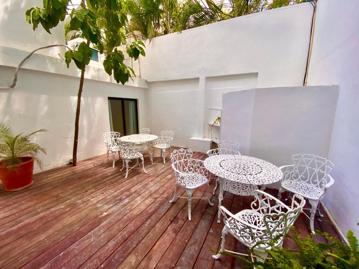 Mio Cancun Hotel Boutique Zewnętrze zdjęcie The patio of the house